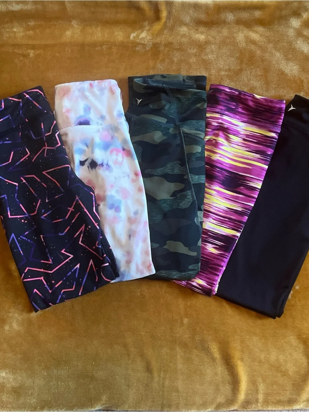 Old Navy Active Leggings Lot 5 Girls sz 8 Medium Black Camo White Back to School